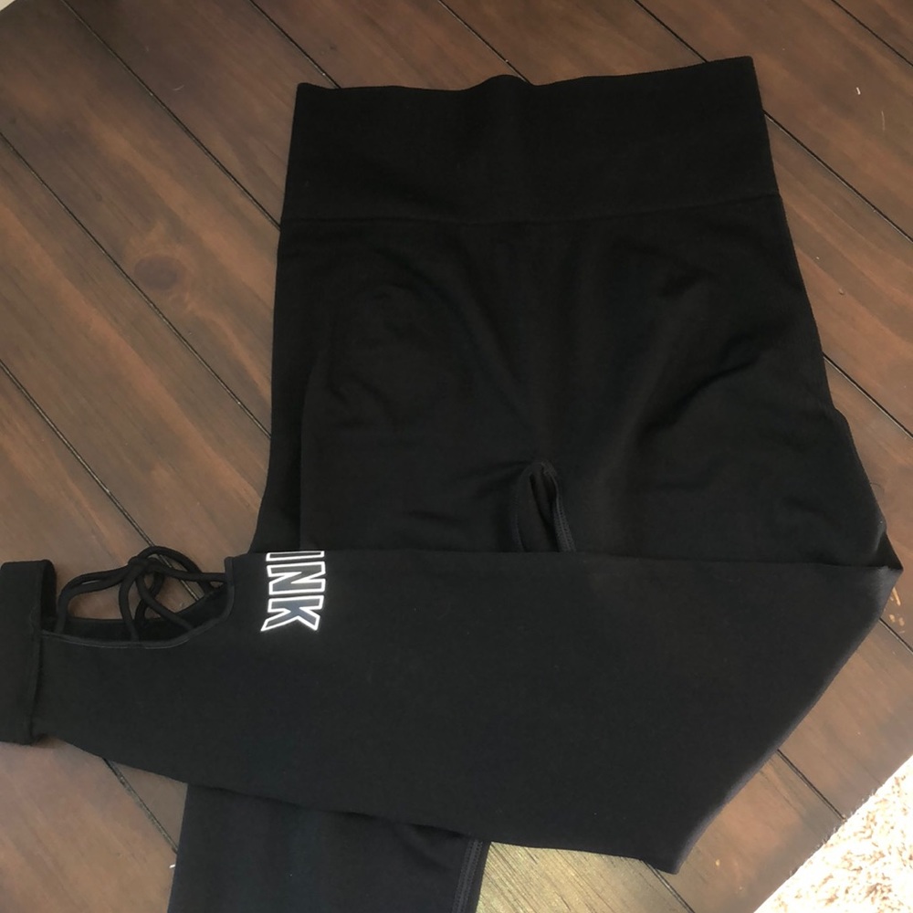 NWT Pink VS Black Leggings